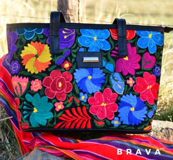 Bolso tote G BRAVA bordado